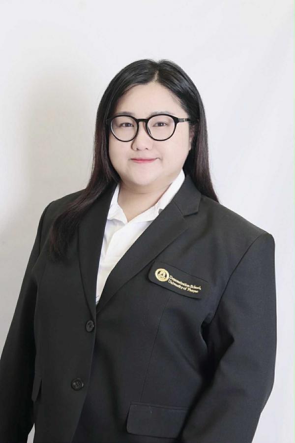 นางสาวทักษอร จอมมานพ